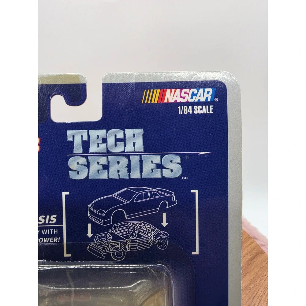 Winner's Circle Dale Jarrett 88 Ford Credit Tech Series 1/64 Diecast 1998 New